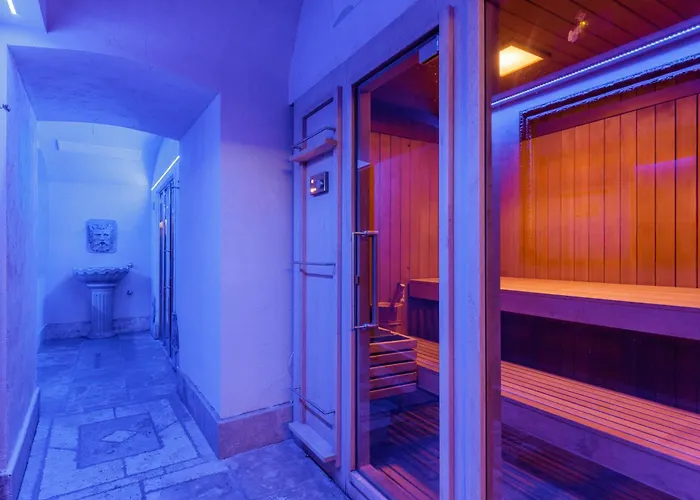 Romanico Palace Luxury &